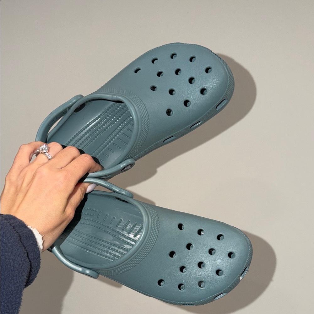 CROCS Aqua Slip-On Clogs